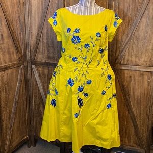 Eshakti Floral Vine Embellished Stretch Poplin Dress. Size 1X-16W.